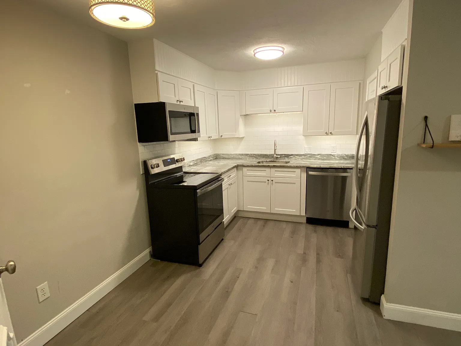 10 Chapel Hill Dr — Photo 4