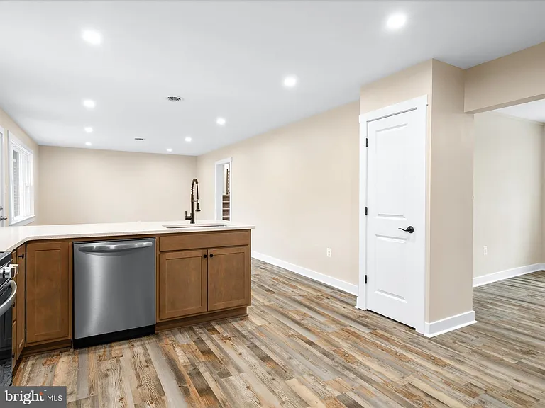 14150 Harrisville Rd — Photo 10