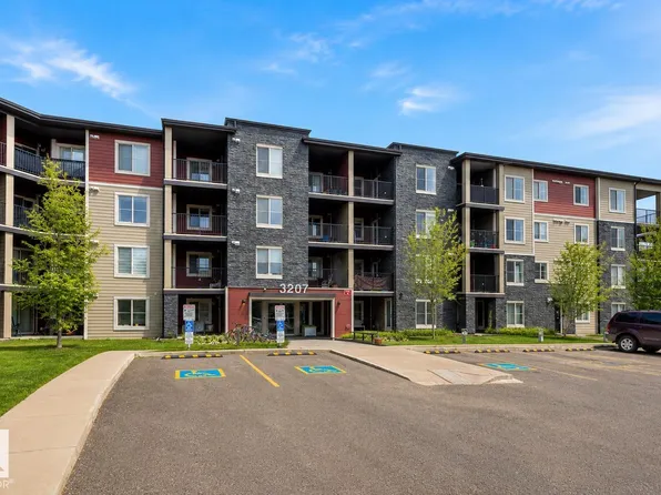 3207 James Mowatt Trl SW #117, Edmonton, AB T6W 3L6
