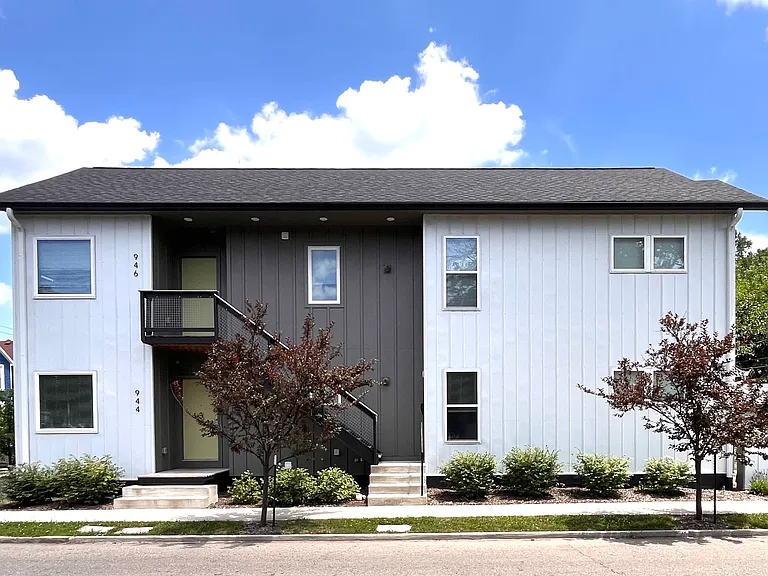 946 Ann St #946 — Photo 16