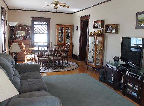 4th image of 420 N 3rd St