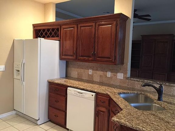 5th image of 2716 Weymouth Way