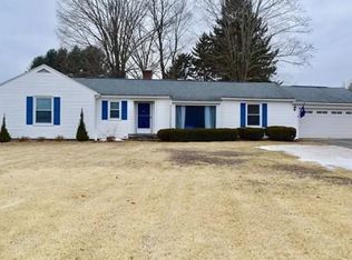 22 Parker St, East Longmeadow, MA 01028