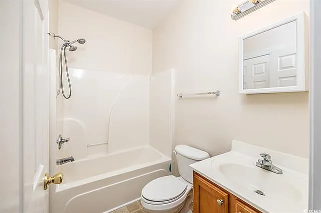 2037 Silvercrest Dr #16-H — Photo 18
