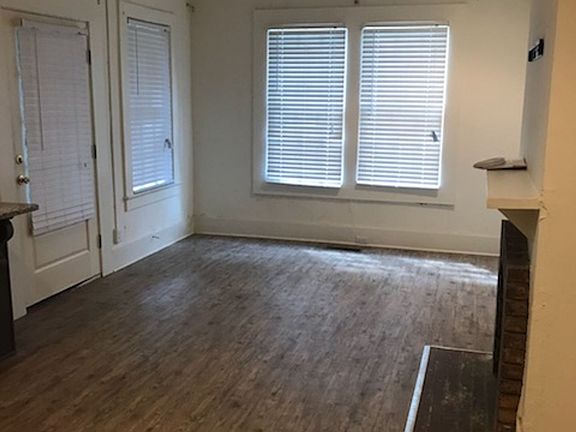 2nd image of 1019 Queen City Ave