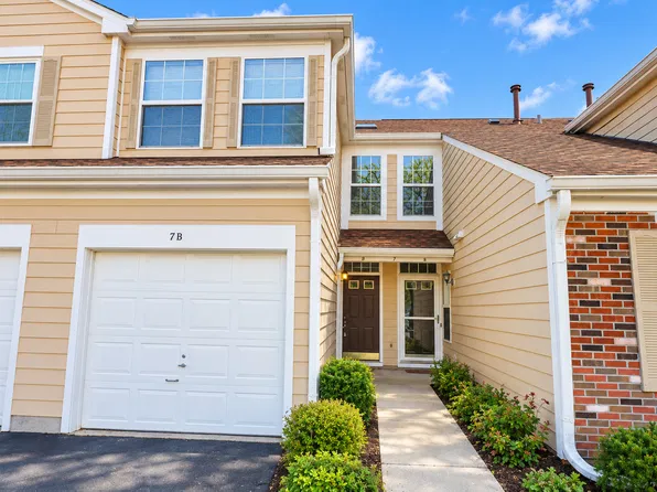 7 Polk Ct Unit B, Streamwood, IL 60107