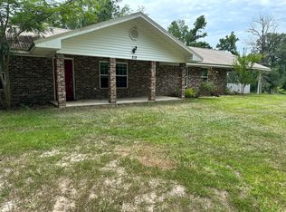 212 Landrum Rd, Leesville, LA 71446