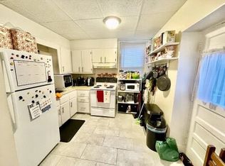 176 Endicott St APT 2A, Boston, MA 02113