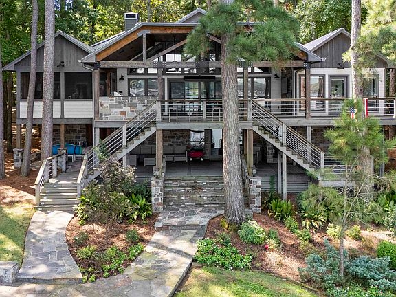 5th image of 73 Panther Creek Cir
