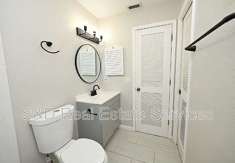 907 Swann Dr — Photo 37