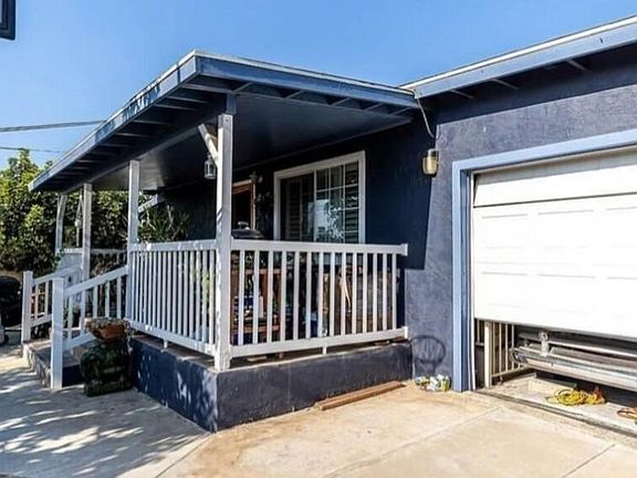 3rd image of 535 10th St #535
