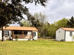 72 Meadow Ln, Gordonville, TX 76245