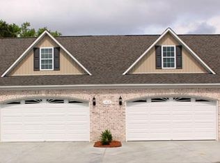 1636 Cambria Dr #A, Greenville, NC 27834