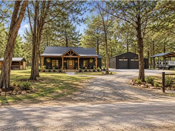 160 Osteen Ln, Chapel Hill, TN 37034