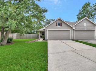 3 Greenwich Pl, Conroe, TX 77384