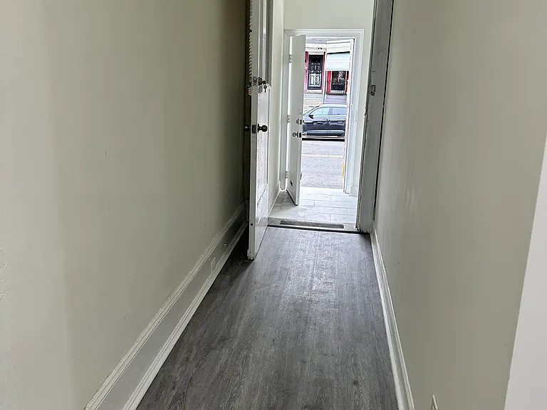5710 Cedar Ave #1 — Photo 2