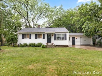 3615 Grape Ave NE, Grand Rapids, MI, 49525