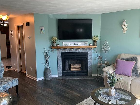 3rd image of 47 Morgan Ave APT 42