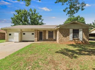 1409 Amherst St, Burkburnett, TX 76354