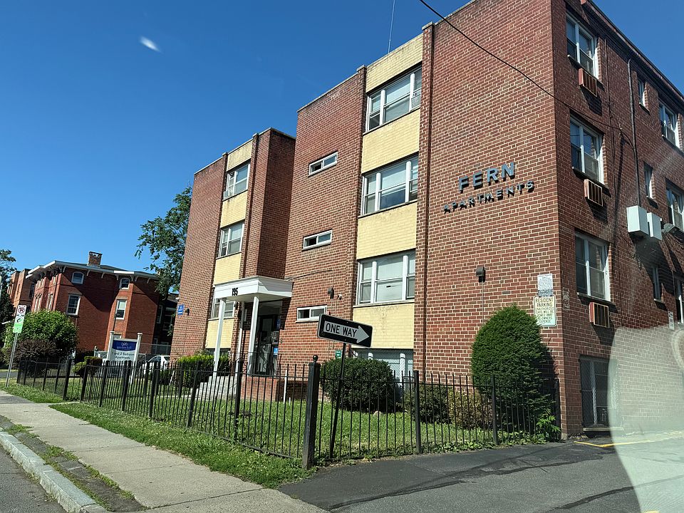 1st image of 195 Sigourney St #Ebf75c3dd