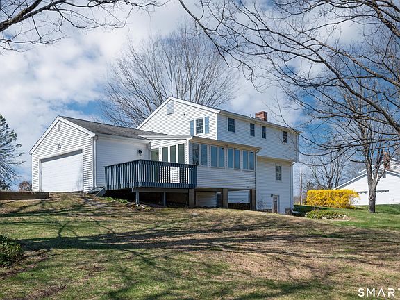 3rd image of 46 High Ridge Road