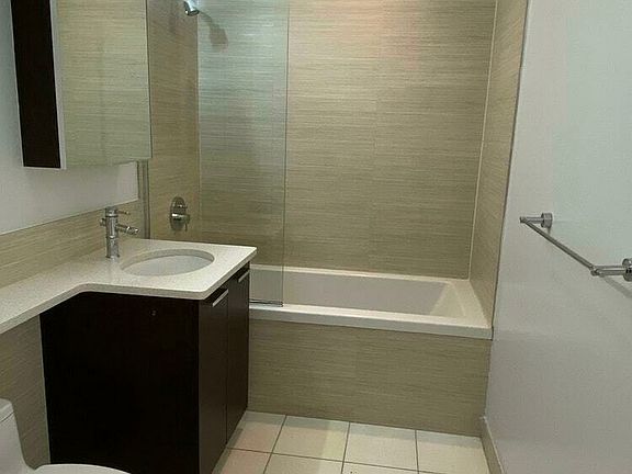 5th image of 349 Metropolitan Ave APT 4B