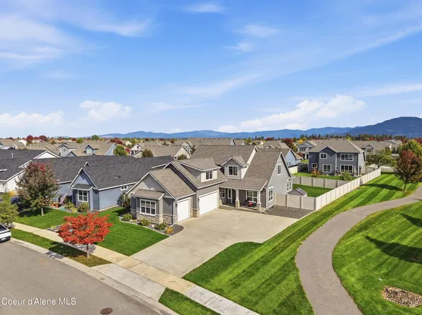 6890 N Hourglass Dr, Coeur D Alene, ID 83815