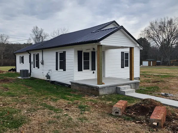 522 Hayes Ave, Lawrenceburg, TN 38464