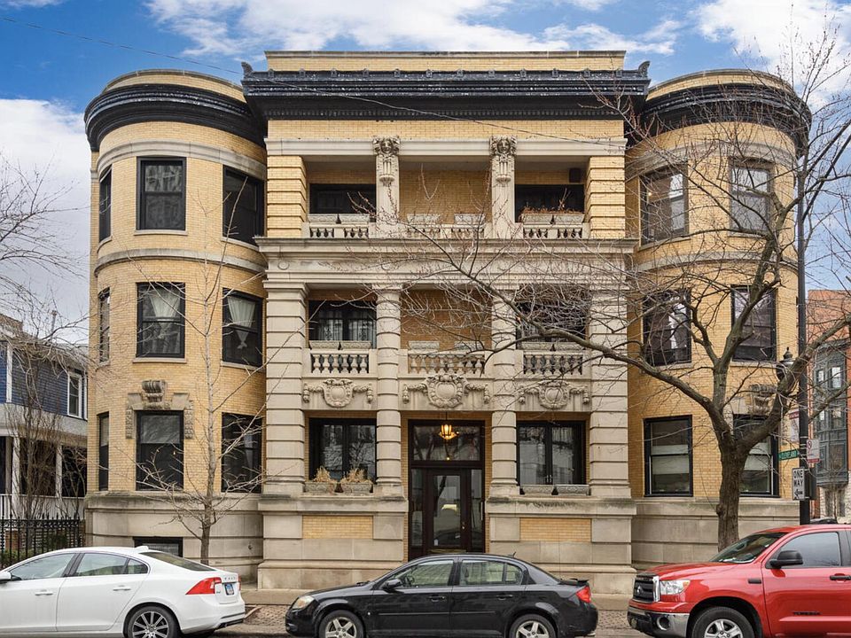 1st image of 453 W Fullerton Pkwy #1EA