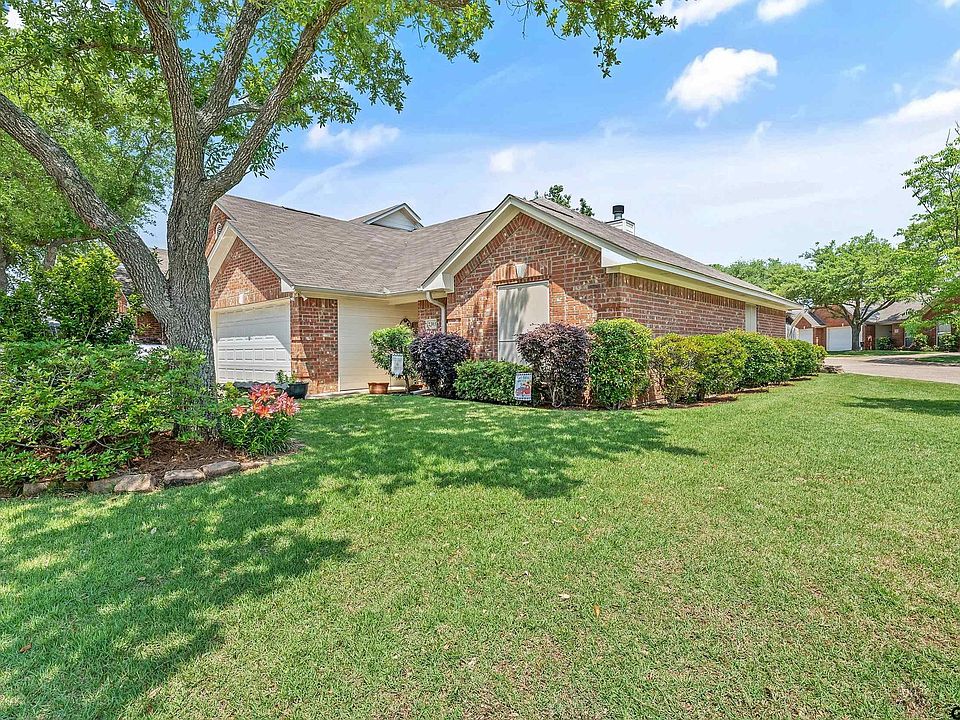1st image of 5401 Hollytree Dr APT 2303