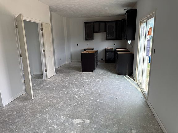 2nd image of 4105 Chakeres Ave