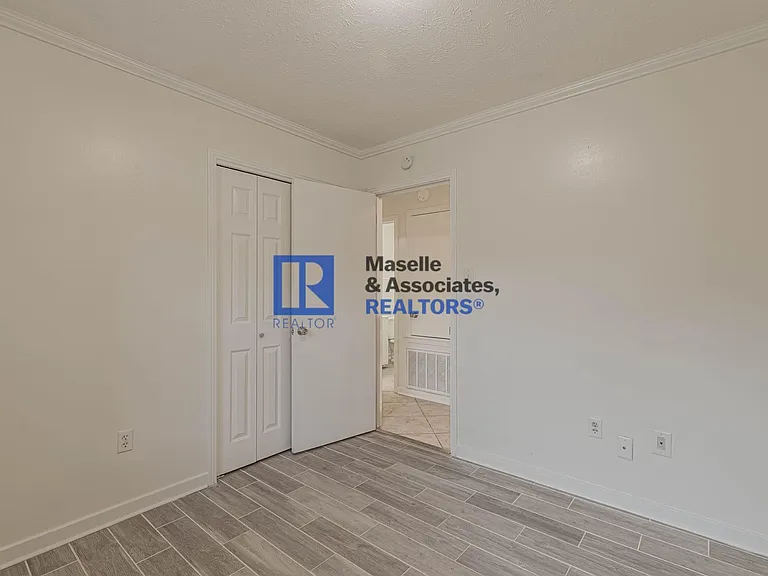 239 Traceland Dr — Photo 23