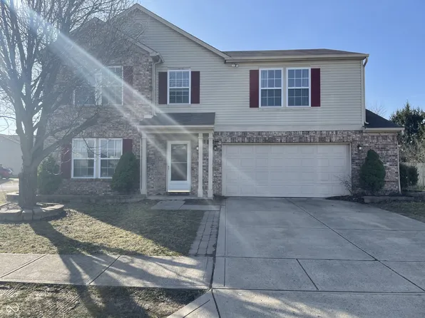 9144 Summerfield Dr, Plainfield, IN 46168