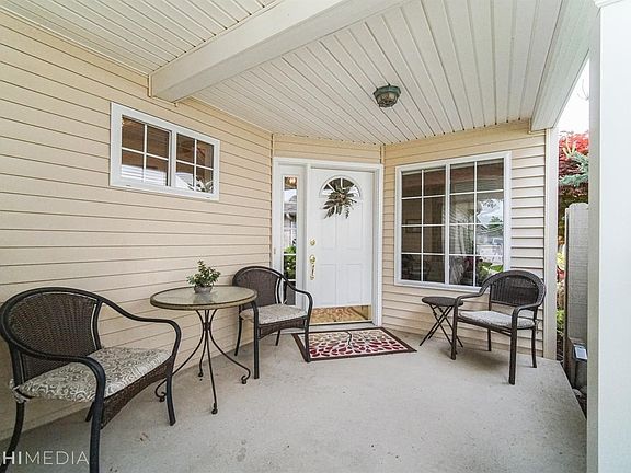 3rd image of 1501 Lupine Cir
