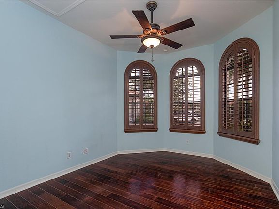 3rd image of 8848 Sarita Ct