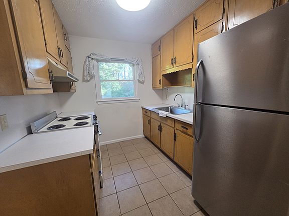 5th image of 1310 Kirkland Rd