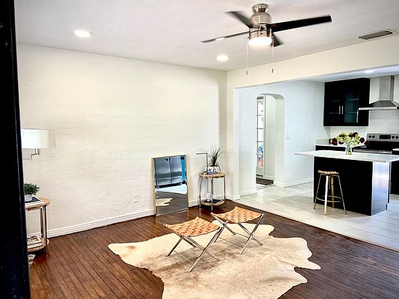 5th image of 4010 W Knights Ave