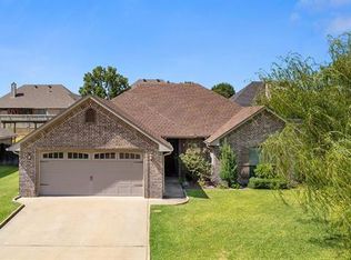 11202 Water Oak Dr, Flint, TX 75762