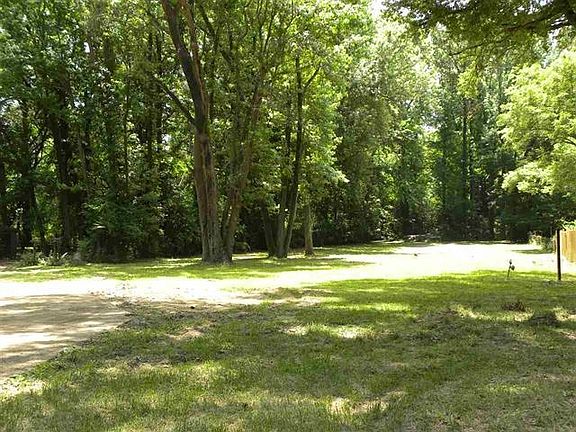 2nd image of 3059 Scenic Hwy #34