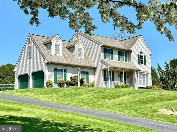 315 Glen Run Dr, Atglen, PA 19310