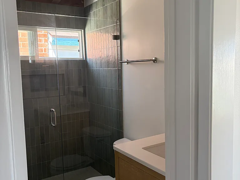 429 1/2 Begonia Ave — Photo 17