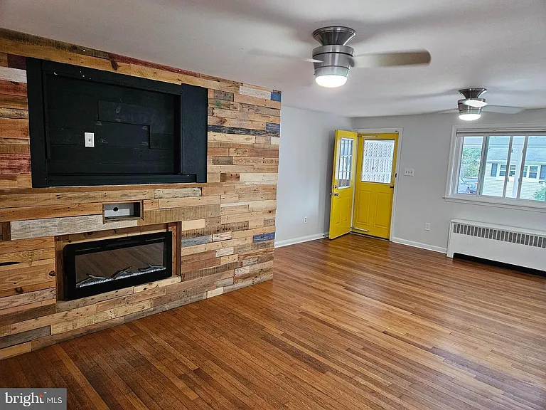 353 Jefferson Ave — Photo 5