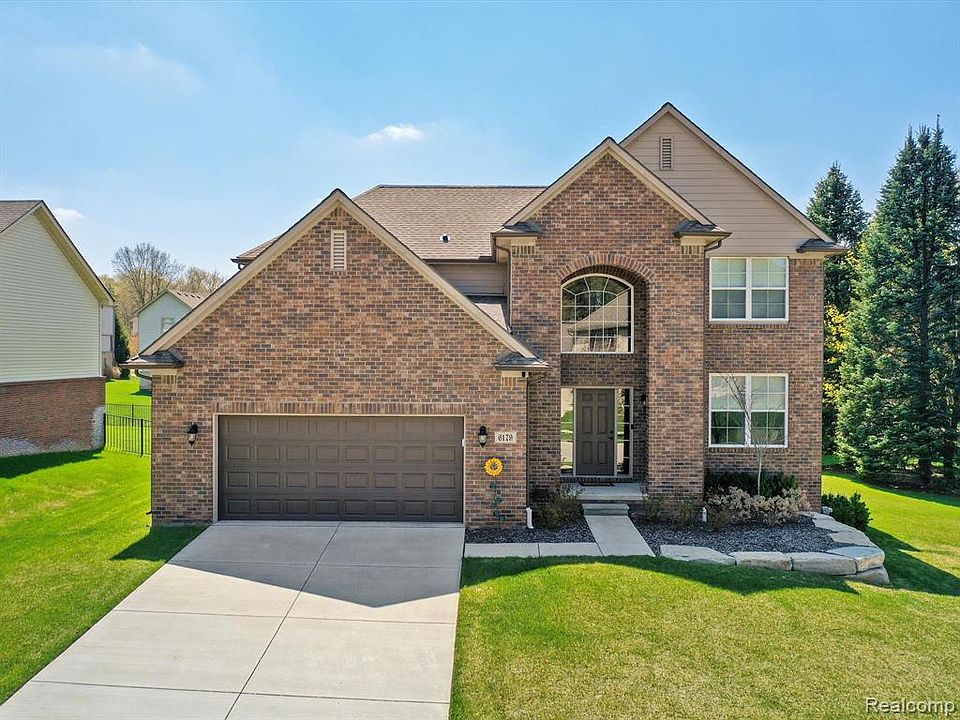 6179 Foxfire Cir, Clarkston, MI 48346 MLS 20230031389 Zillow