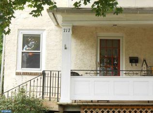 717 Humphreys Rd, Ardmore, PA 19003