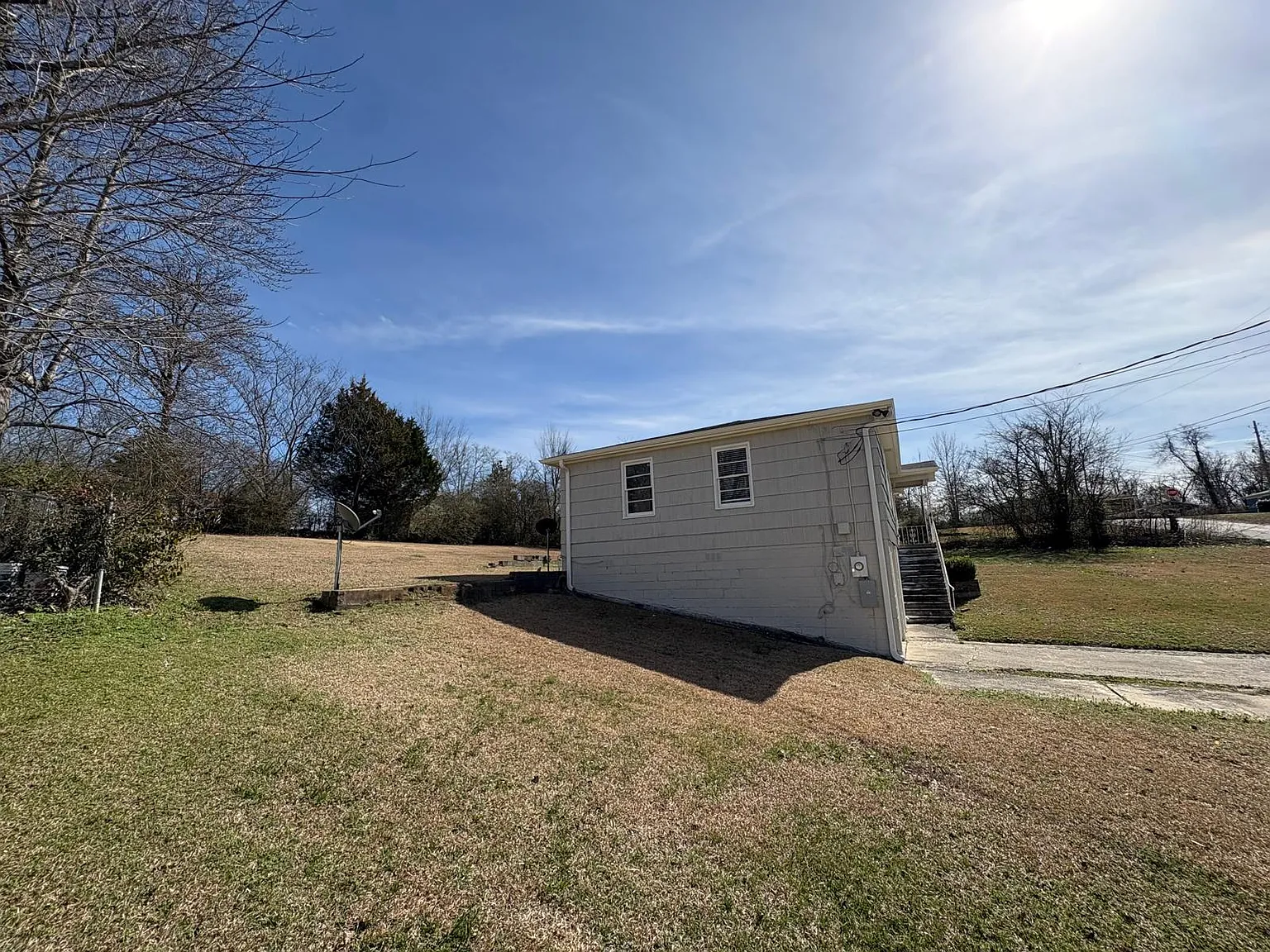 3 bed, 1170 sqft, $1,400 — Photo 3
