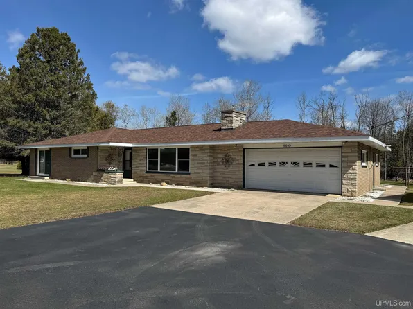8610 County Road 426 Rd #L-r, Cornell, MI 49818