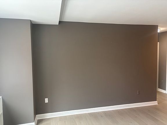 5th image of 1021 Arlington Blvd APT 716