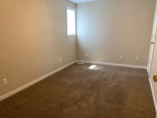 1701 Edwardsville Rd #A — Photo 5