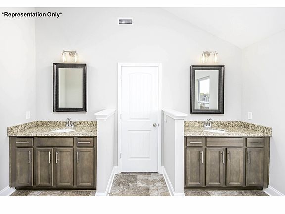 5th image of 2207 Viking Ct