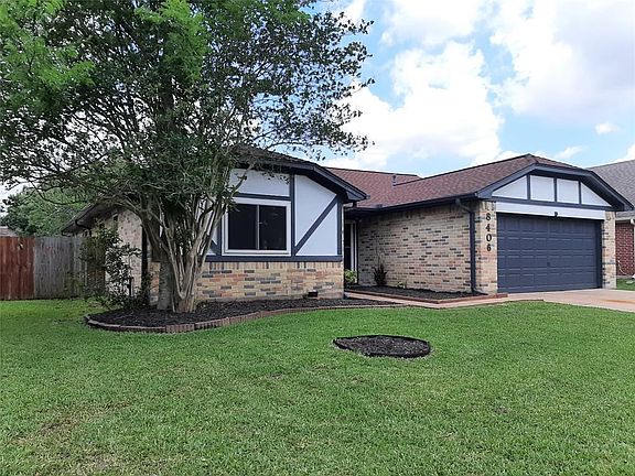 2nd image of 8406 Woodland Willows Dr